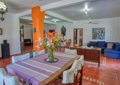 Casa de los Abuelos, dinner and living room